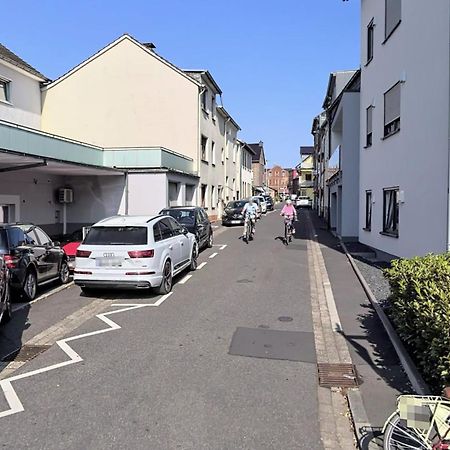 Business & Family - Zentral, 24H Check-In, Xxl Tv Apartment Siegburg Exterior photo